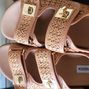 Steve Madden Margie Sandals, size 10, color cognac